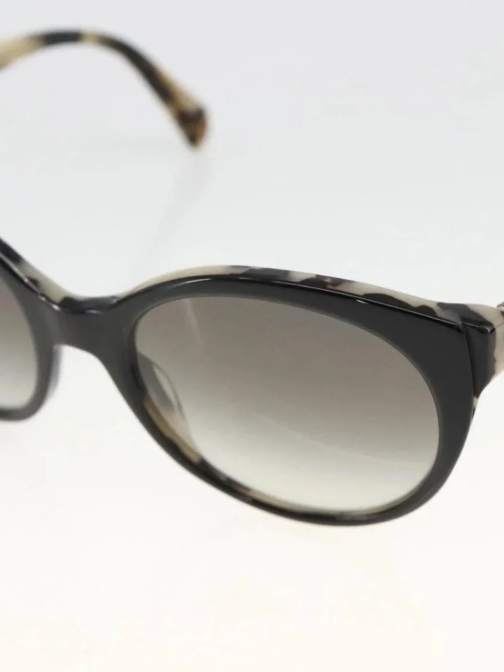 PRADA Leopard Sunglasses Plastic Black Auth am11163A